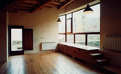 Casas de Cuevas en Cuevas de Viñayo (León) - Foto 2