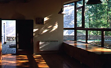 Casas de Cuevas en Cuevas de Viñayo (León) - Foto 4