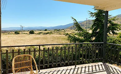 Los Acebos en Otero de Herreros (Segovia) - Foto 10