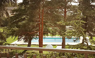 Los Acebos en Otero de Herreros (Segovia) - Foto 11