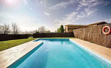 Agroturisme Sant Dionís en Campllong (Girona) - Foto 2