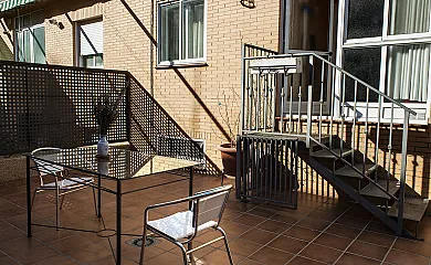 Apartamento Turístico Montesol en Cáceres (Ciudad) (Cáceres) - Foto 4