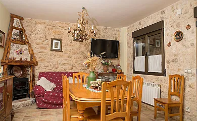 Rural la Senda en Castillejo de Robledo (Soria) - Foto 6