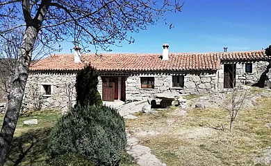 La Pontezuela de Arriba y Abajo en Navarredonda de Gredos (Ávila) - Foto 1