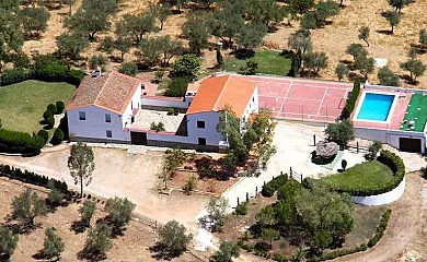 Cortijo Nuestra Señora de las Angustias en Alanis (Sevilla) - Foto 1