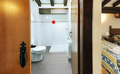 Casa rural Barbenea I y II en Oronoz (Navarra) - Foto 13