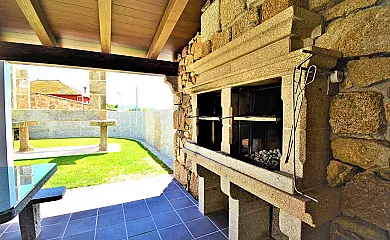 Apartamentos Turísticos Mamuela en Ribadumia (Pontevedra) - Foto 3