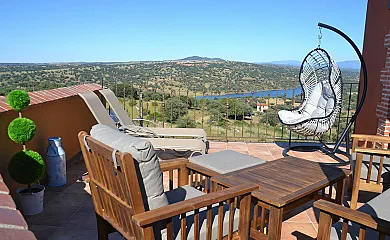 Mirador Sierra Gredos en Guijo de ávila (Salamanca) - Foto 2