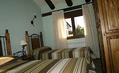 Apartamentos turísticos La Fuensanta en Cella (Teruel) - Foto 10