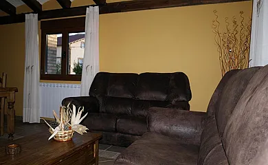 Apartamentos turísticos La Fuensanta en Cella (Teruel) - Foto 11