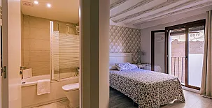 Vinotinto Apartamentos 0010