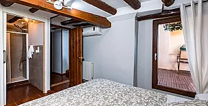 Vinotinto Apartamentos 0011
