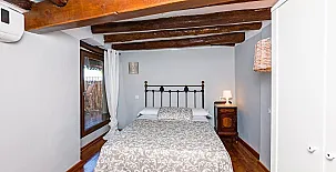 Vinotinto Apartamentos 0012