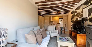 Vinotinto Apartamentos 0017