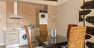Vinotinto Apartamentos 0018