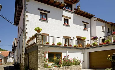 Casa Pistolo I y II en Ochagavía (Navarra) - Foto 2