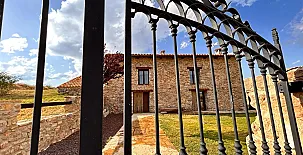 Masía Casa Rullo 002