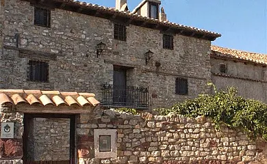 Casa la Abuela de Vicente en Pozondón (Teruel) - Foto 1