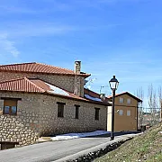 Lahuerta Casa Rural Apartamentos 001