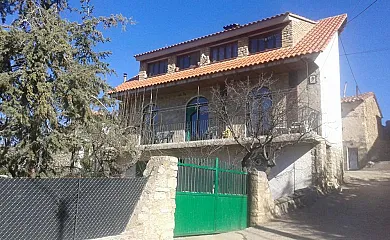 Casa Chulilla en Villarroya de los Pinares (Teruel) - Foto 2