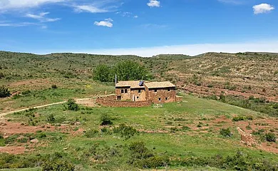 Masía El Royal en Villarroya de los Pinares (Teruel) - Foto 1