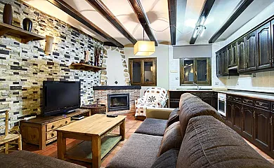 Casa Rural El Olmo en Gúdar (Teruel) - Foto 1