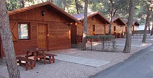 Bungalows-Camping Ciudad de Albarracín 002