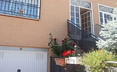 Apartamento Turístico Montesol en Cáceres (Ciudad) (Cáceres) - Foto 2