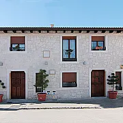 Casa de los Abuelos I, II 001