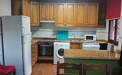 Casa de los Escudos en Ribadesella (Asturias) - Foto 22