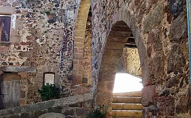 Can Salgueda en Santa Pau (Girona) - Foto 3