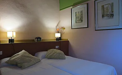 Can Salgueda en Santa Pau (Girona) - Foto 8