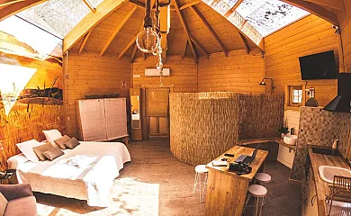 Cabañas de Ria en Cee (A Coruña) - Foto 3