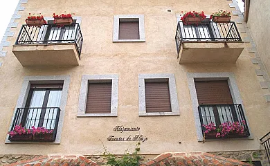 Casa Fuentes de Abajo en San Esteban de la Sierra (Salamanca) - Foto 1