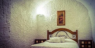 Apartamentos Cueva Pedro Antonio de Alarcon 0031