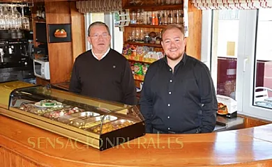 Casa La Cabezuela, Cabaña El Álamo y Chalet Guía de Gredos en Hoyos Del Espino (Ávila) - Foto 7
