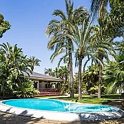 El Oasis Villas 001