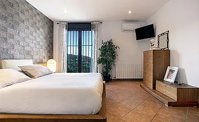 Alojamientos La Axarquia en Alcaucin (Málaga) - Foto 8