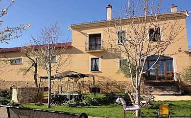 Villa Abeleste - Hacendados de Haza en Fuentelisendo (Burgos) - Foto 1