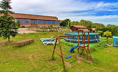 Casas de Campo al Pie del árbol en Ibeas de Juarros (Burgos) - Foto 1