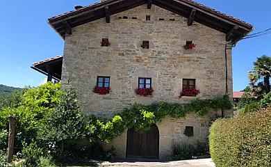 Casa Rural Etxeberria en Oskotz (Navarra) - Foto 1