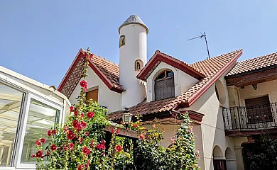 Casa Rural Villa de Llumes en Llumes (Zaragoza) - Foto 2