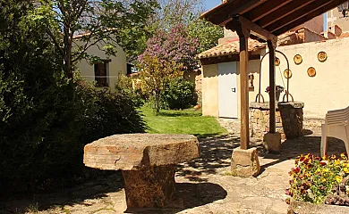 Casa Rural El Alfar en Tajueco (Soria) - Foto 1