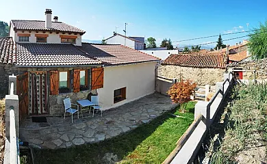 Casa del Tio Primitivo en Navarredonda de Gredos (Ávila) - Foto 1