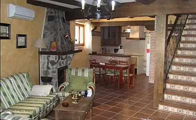 La Casa de Luz en La Villa en Mombeltran (Ávila) - Foto 1