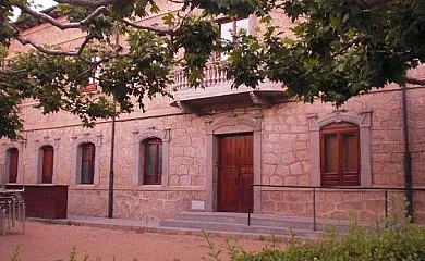 Hostal del Duque en Mombeltran (Ávila) - Foto 1