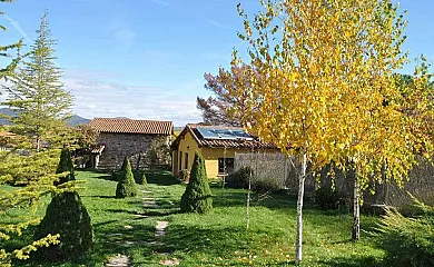 La Quinta del Chocolatero Gredos-Tormes en Navatejares (Ávila) - Foto 1