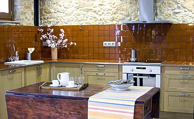 Ca L´Helena en Castellet i La Gornal (Barcelona) - Foto 4