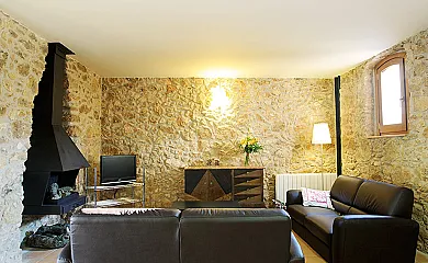 Ca L´Helena en Castellet i La Gornal (Barcelona) - Foto 12