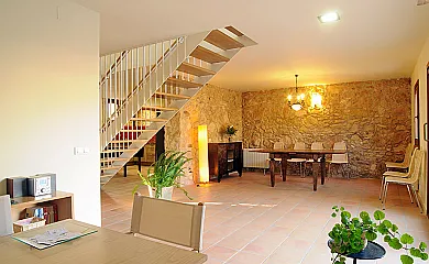 Ca L´Helena en Castellet i La Gornal (Barcelona) - Foto 5